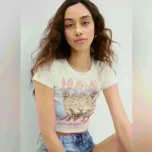 THE GAP DEF  LEPARD CROP TOP - Picture 1 of 6
